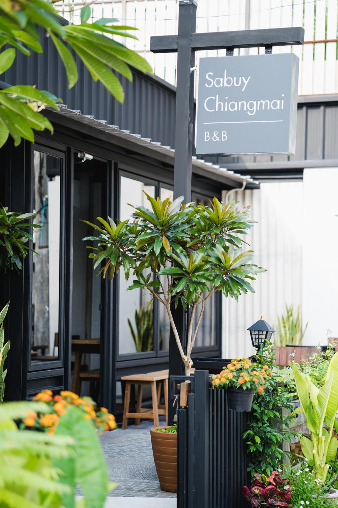 Sabuy Chiangmai Hotel Chiang Mai Exterior foto